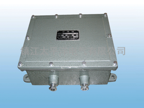 隔(ge)爆型防爆(bao)接線箱
